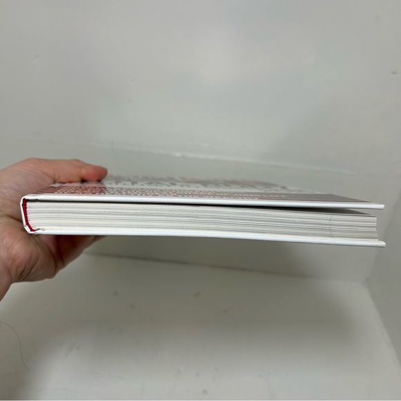 MEN'S HEALTH TOTAL-BODY HEALTH & FITNESS GUIDE 2010 By Editors Of Men's Health - Picture 2 of 7